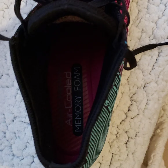 Sketcher shoes - Picture 4 of 5